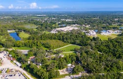 1318 NEELY DRIVE, LEESBURG, FL 34748