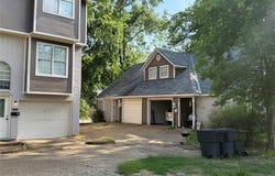 2222 Thornhill Avenue, Shreveport, LA 71104