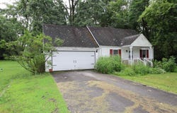 20600 Louise Lane, South Bend, IN 46614