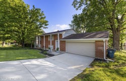 1109 Crestview Way, Goshen, KY 40026