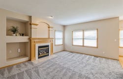 523 75th Court, West Des Moines, IA 50266