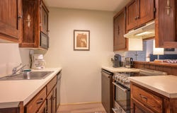 5 Ernie Blake Road, Taos Ski Valley, NM 87525