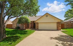 7732 Sagebrush Court N, North Richland Hills, TX 76182