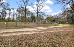 23127 Avery Road, Saucier, MS 39574