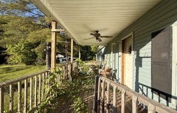 1199 E 221 Highway, Bledsoe, KY 40810