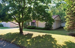 906 Mills Avenue, Muskegon, MI 49445