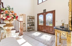4 Allison Court, Edison, NJ 08820