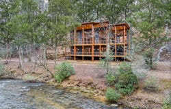 212 Fish Tale Cove, Ellijay, GA 30540