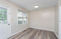 411 S POPLAR AVE, Waynesboro, VA 22980