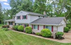 4201 Claire Drive, West Bloomfield, MI 48323