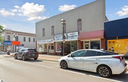 124 E Superior Street, Alma, MI 48801