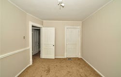 709 Fort Pitt St, Jeannette, PA 15644