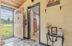 39 Saint Lawrence Avenue, Alexandria Bay, NY 13607