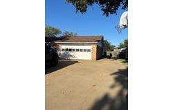 711 Mistletoe Street, Breckenridge, TX 76424