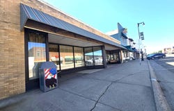 218 N Broadway Ave, Miller, SD 57362