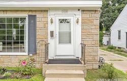 2436 Madison Avenue SE, Grand Rapids, MI 49507