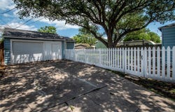 3038 Austin Street, Corpus Christi, TX 78404