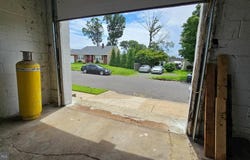 5910 S CRESCENT BOULEVARD, PENNSAUKEN, NJ 08109