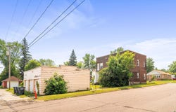 1332 101st Ave W, Duluth, MN 55808