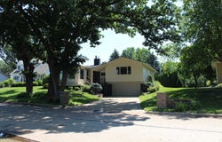 108 Lake Shore Drive, Emmetsburg, IA 50536