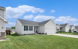 3964 Primrose Way, Lorain, OH 44053