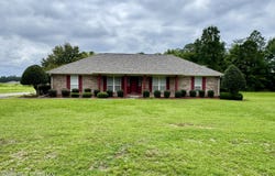 36 Maci Lane, Lucedale, MS 39452