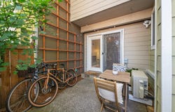 7302 N NEW YORK AVE, Portland, OR 97203