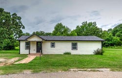 105 S Broadway, Davenport, OK 74026