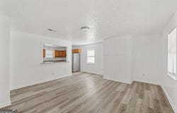 210 Tanglewood LN B, Monroe, GA 30656