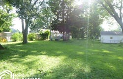 2201 Burlington Avenue, Burlington, IA 52601
