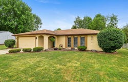 1307 Walker Court, Auburn, IN 46706