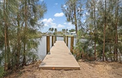 891 PALMETTO DRIVE NE, PORT CHARLOTTE, FL 33952