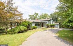 188 CRESTVIEW DR, HARPERS FERRY, WV 25425