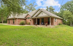 212 Peachtree Lane, Big Sandy, TX 75755