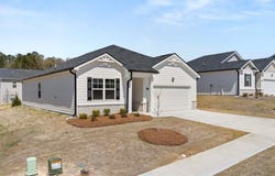 8590 SECRETARIAT Drive, Lithonia, GA 30058
