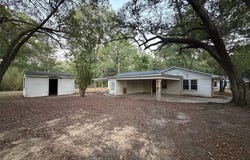 105 Circle Drive, Springhill, LA 71075