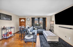 547 E 208th Street, Euclid, OH 44119