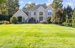 14 Conor Road, Jackson, NJ 08527