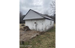 1435 Knob Creek Rd, Shepherdsville, KY 40165