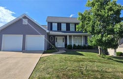 16166 Port Of Nantucket Drive, Wildwood, MO 63040