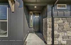 6422 N Barholm Ln, Eagle, ID 83616
