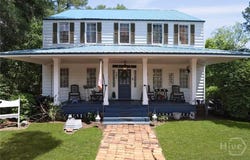 701 N Oak Street, Springfield, GA 31329