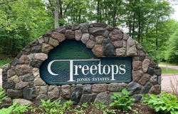 Janzen Drive unit: 11, Gaylord, MI 49735