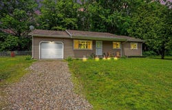 1100 Orchard Drive, Three Rivers, MI 49093