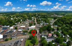 116 E OAK Street, OAKLAND, MD 21550
