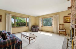 W192s7365 Bay Shore Dr, Muskego, WI 53150