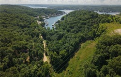 Venus Road lot: 40, Camdenton, MO 65020