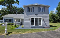 2151 E Coral Road NE, Edmore, MI 48829