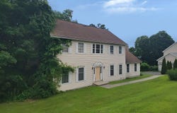 7 Fawn Meadow Drive, Naugatuck, CT 06770