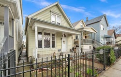 4208 S Artesian Avenue, Chicago, IL 60632